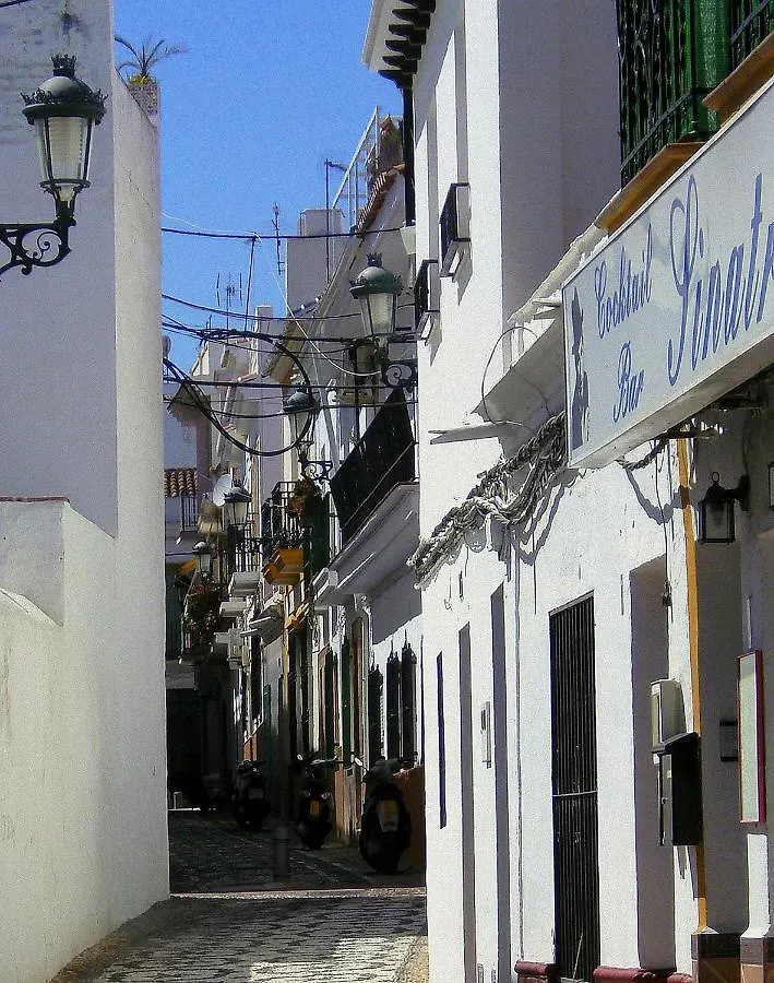 Beach Villa ,Nerja, Seaview, Pool, 3 Bedrooms, Huge Terrace And Garden Casa vacanze