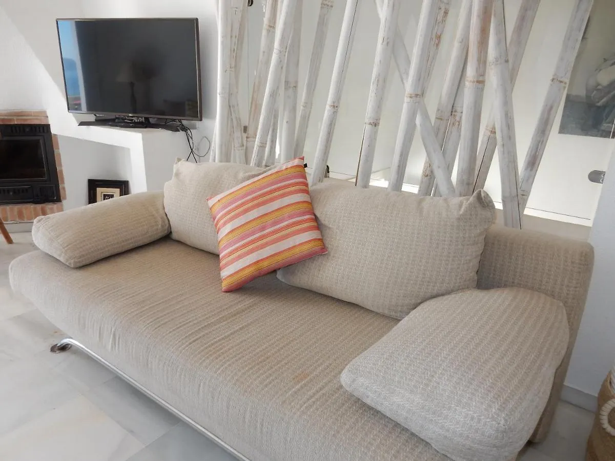 Beach Villa ,Nerja, Seaview, Pool, 3 Bedrooms, Huge Terrace And Garden 0*, Nerja Spagna