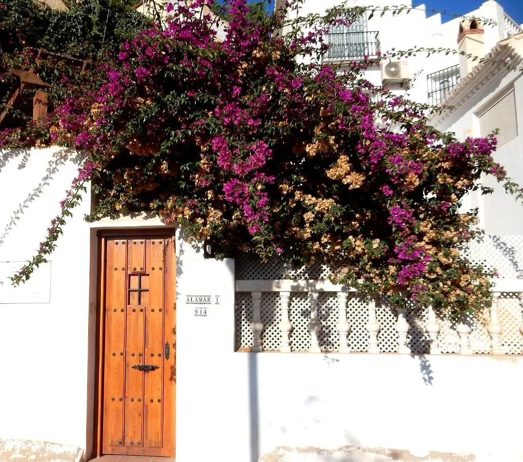 Beach Villa ,Nerja, Seaview, Pool, 3 Bedrooms, Huge Terrace And Garden Nerja