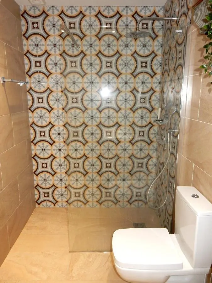 Casa vacanze Beach Villa ,Nerja, Seaview, Pool, 3 Bedrooms, Huge Terrace And Garden