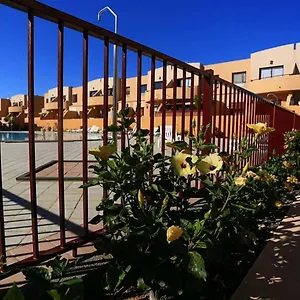 https://bahia-sol-caleta-de-fuste-35610-2.in-canary-islands.com