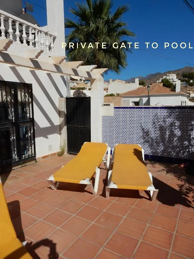 Beach Villa ,Nerja, Seaview, Pool, 3 Bedrooms, Huge Terrace And Garden Holiday home