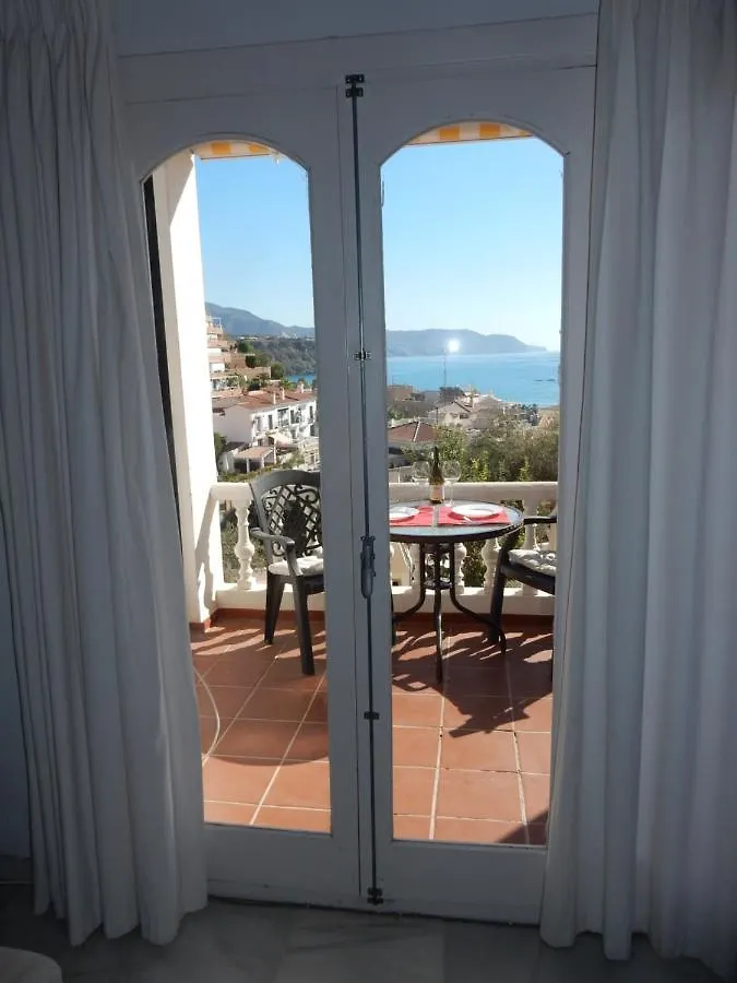 Holiday home Beach Villa ,Nerja, Seaview, Pool, 3 Bedrooms, Huge Terrace And Garden